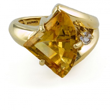 9ct Gold Citrine/Topaz Ring Size N